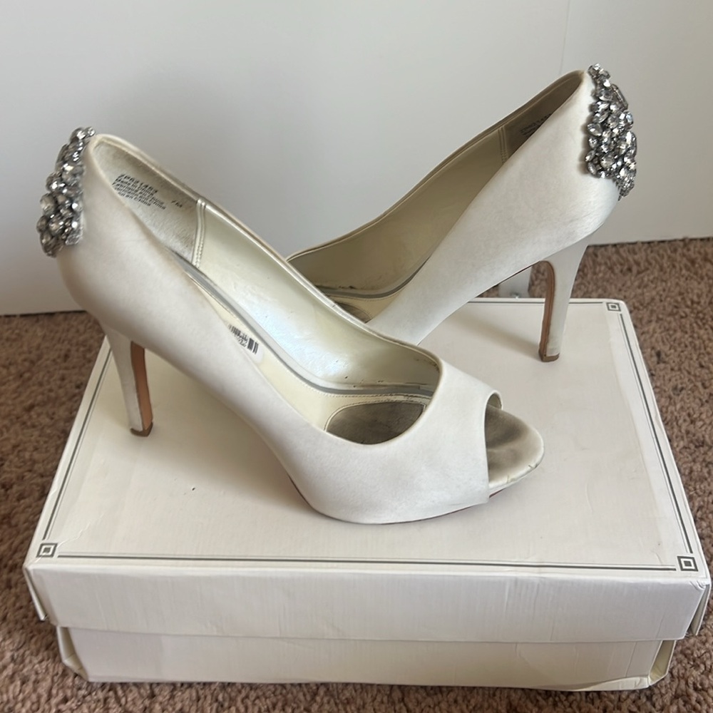 Zac Posen White Peep Toe Heels with Silver Embellishments